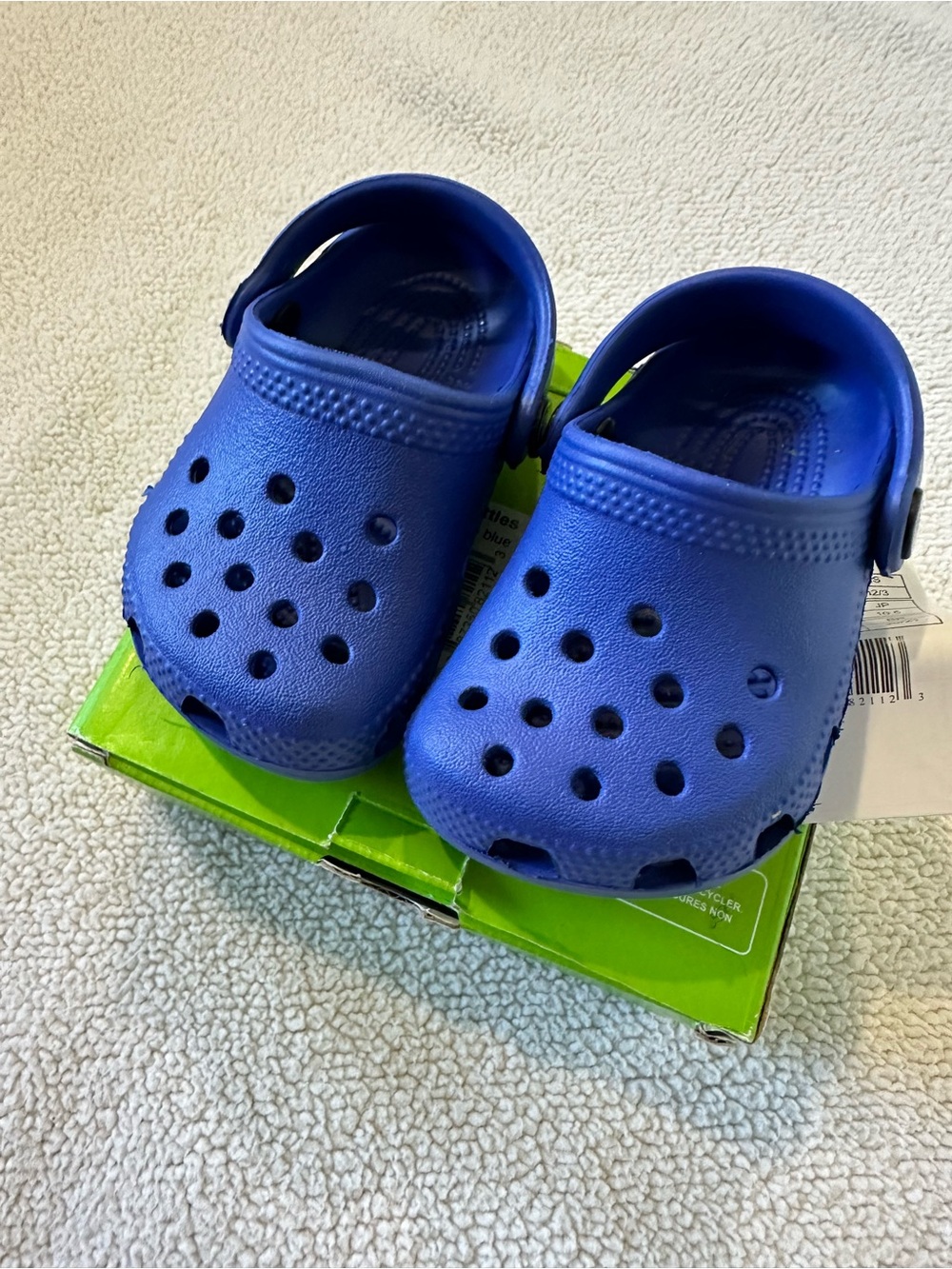Crocs Littles Classic Clogs Blue Baby Size 2-3 w/ Box